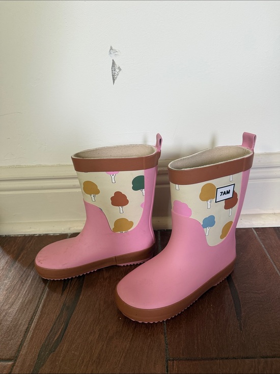 7Am Enfant Other - Kids Pink Waterproof Rain Boots with Tree Motif
